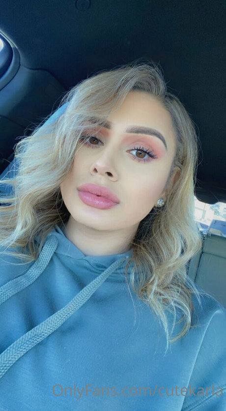 cutekarla model sexy pics