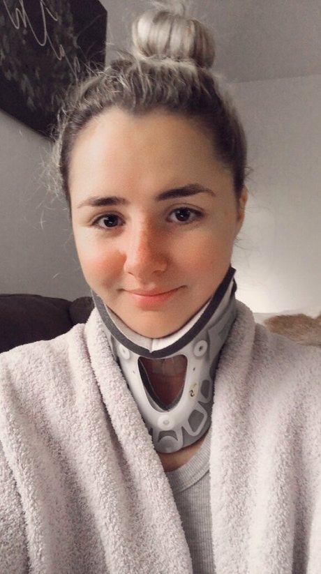 Southern Belle Brook pornstar hd photo