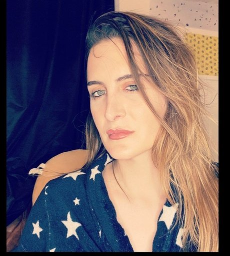 Britishmeghanspice model art gallery