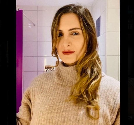 Britishmeghanspice perfect actress photos