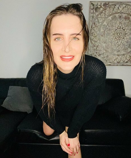 Britishmeghanspice naked pornstar galleries