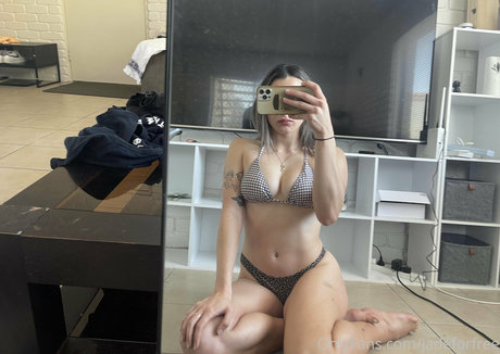 jadesfree perfect star image