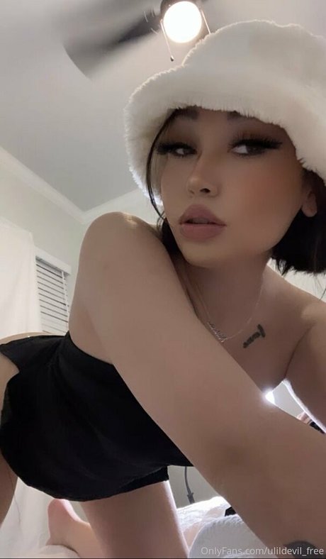 ulildevil free pornographic actress gallery