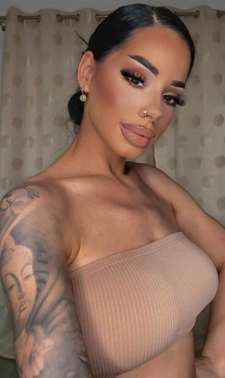 Patrisia Grebelnaia model top photo