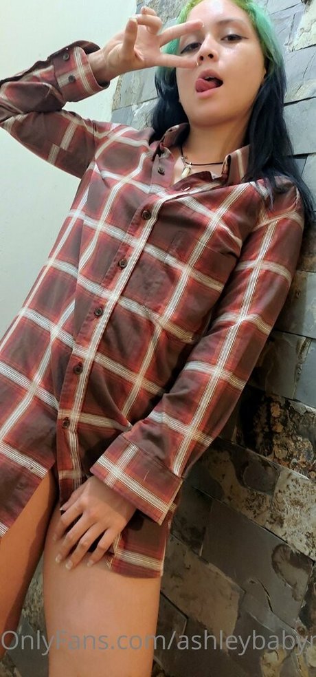 skinny ebony teen onlyfans nude picture