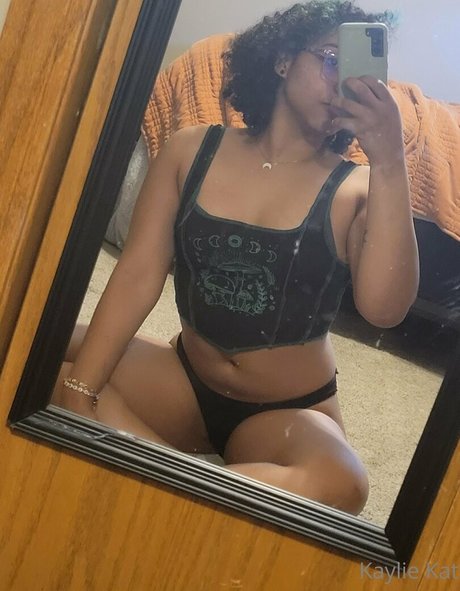 kayliekat perfect model pictures