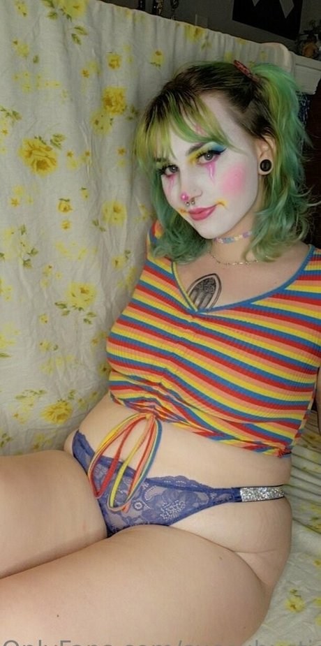 succubusticslut nude pornstar image