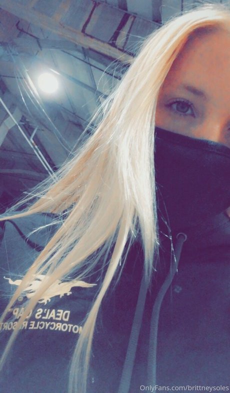 brittneysoles model nudes gallery