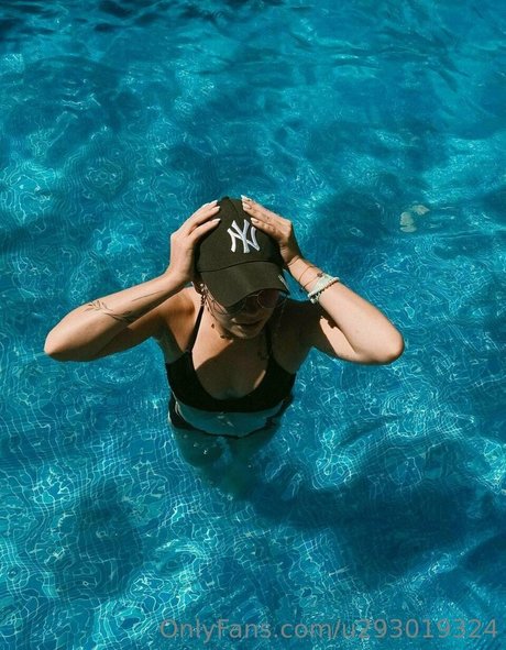 sex scene onlyfans hot images