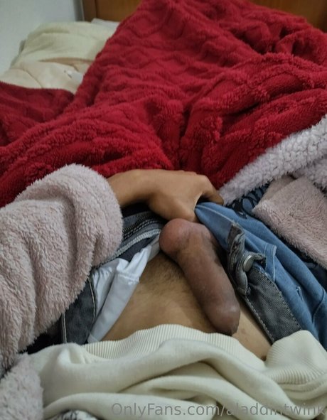 aladdintwink pretty model image