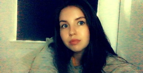 babyaliaaxo high quality model images