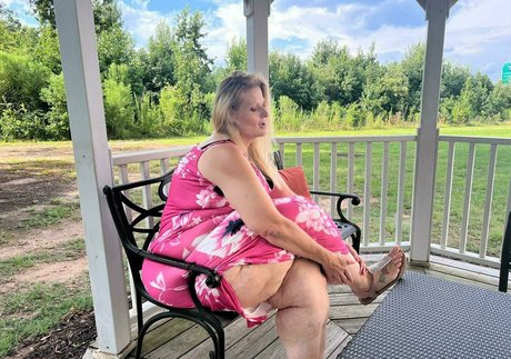 msjuicypear porn model pic