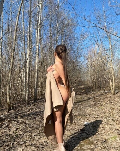 Saldyrkina Oksana star erotic image