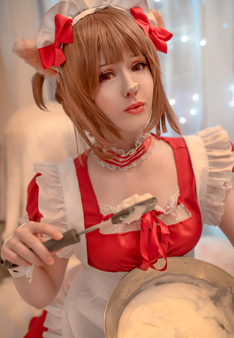 Bluesnow erotic actress pic