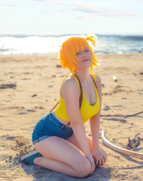 Bluesnow model porn photo