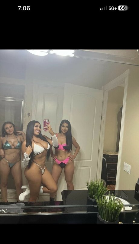 cute onlyfans nude archive