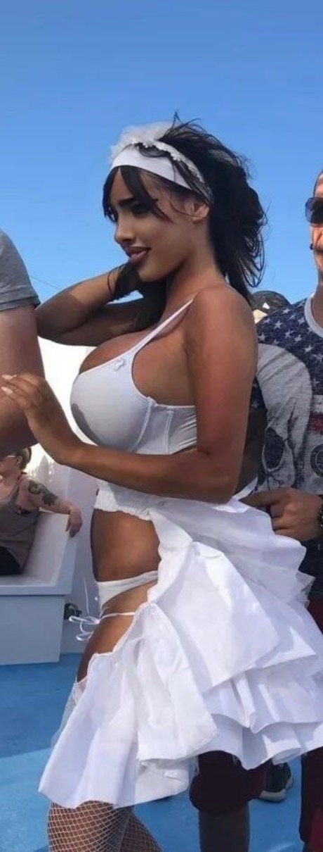 Atlanna model art img