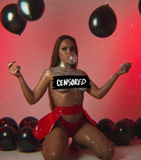 queendee113 hot actress archive