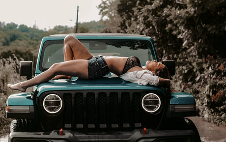 beckygimmiebecky nude star image