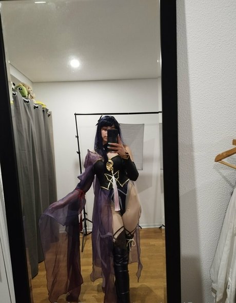 yourlocalflatweeb free model pic