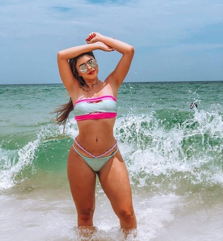 Jessica Soares pretty model gallery