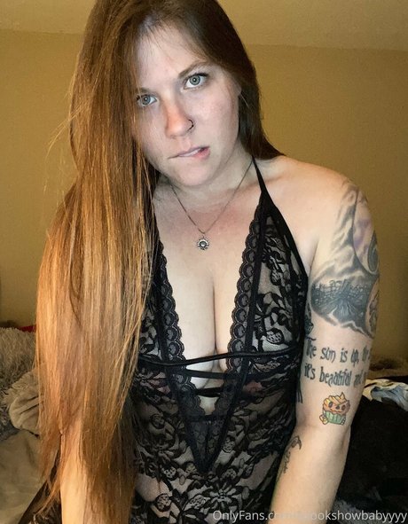 spookshowbabyyyy pornstar high quality image