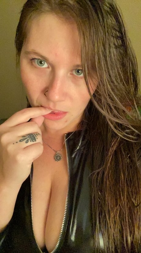 amateur squirt onlyfans beautiful xxx archive