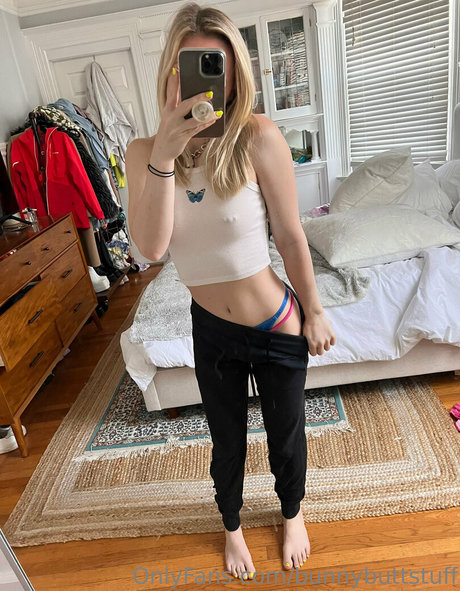 BunnyButtStuff model top archive