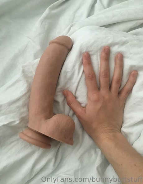 BunnyButtStuff exclusive model image