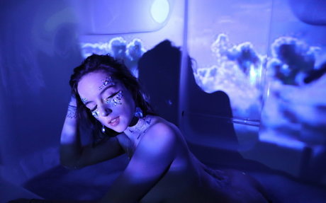 sabsaturnalia model adult img