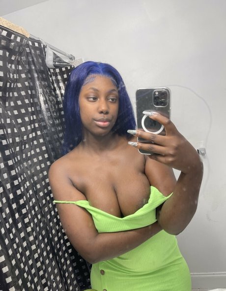 thedejababe pretty model picture