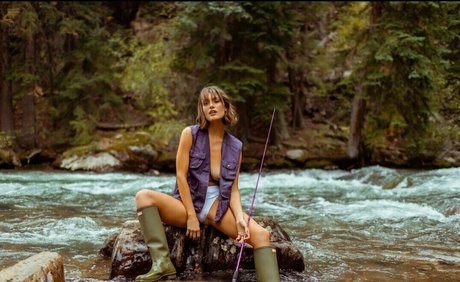 Lacey Claire model sex photo