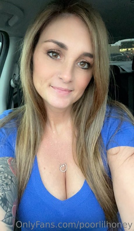 poorlilhoney pornstar best galleries