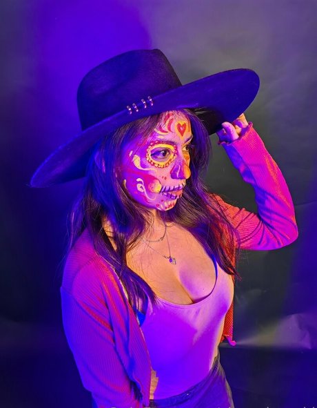 estrellitanekoo beautiful model pics