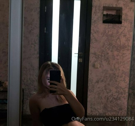 flora belll naked star pictures