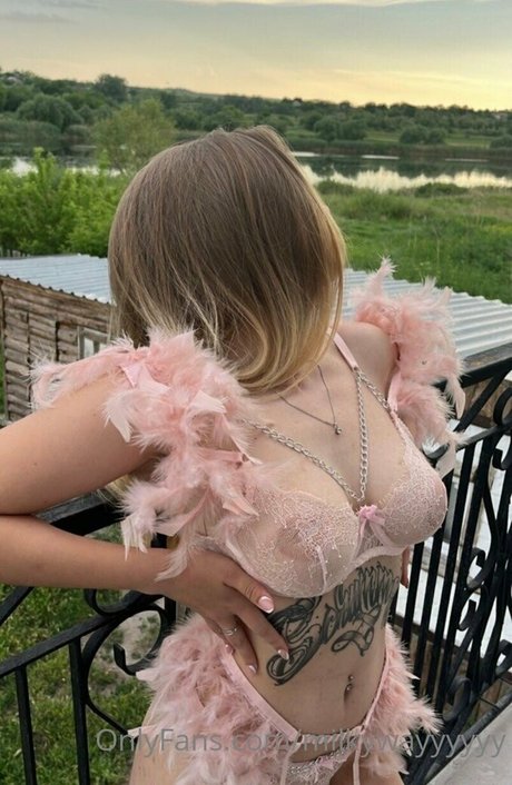 flora belll nice star pictures