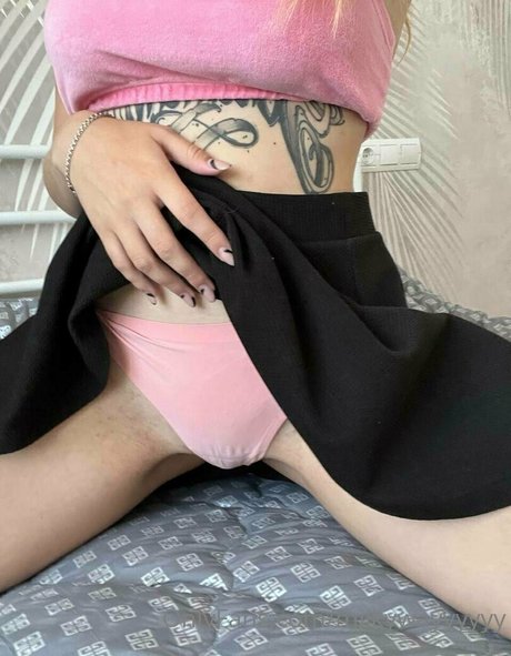 flora belll model best photos