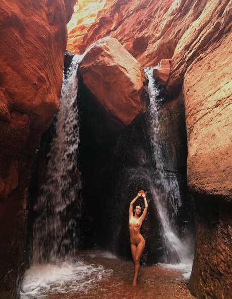 mylifenudefree exclusive model img