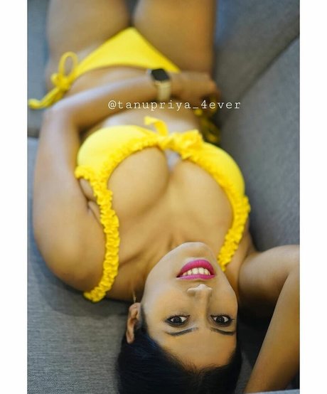 lesbian feet onlyfans hot porn image