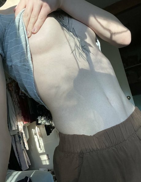 frogs4girls model sex galleries