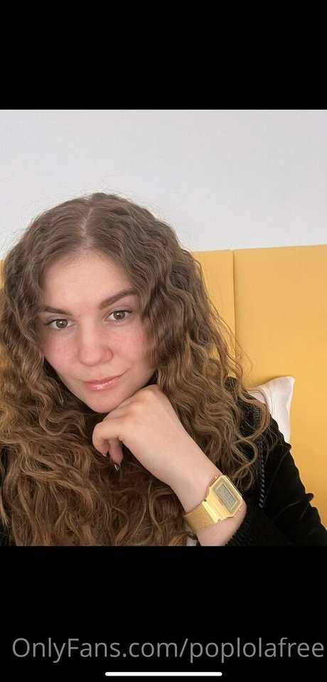 poplolafree erotic model image