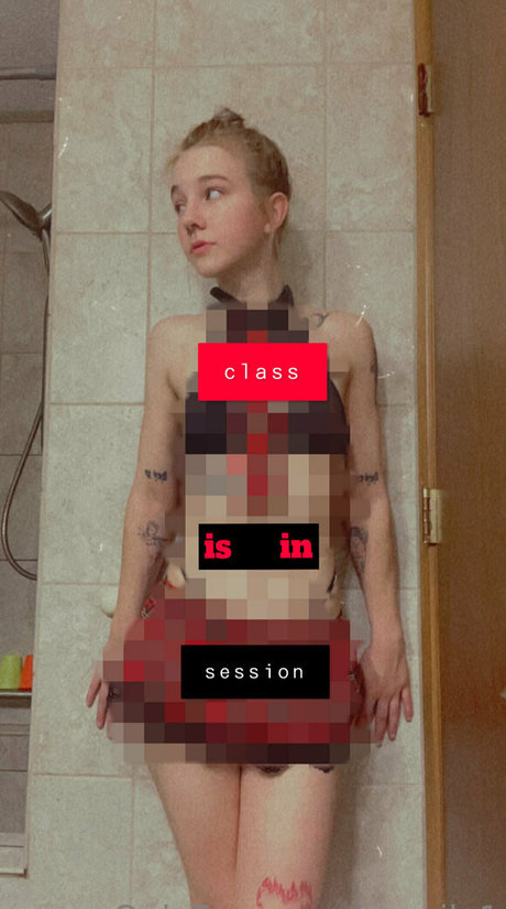 emnile1 pornstar hot picture