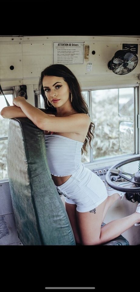 Rodriguez Twins model top image