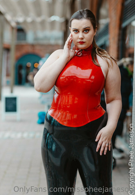 misspheejameson star pics