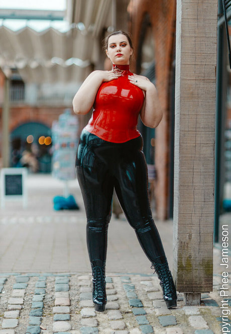 misspheejameson Quick model image