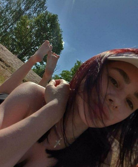 sasha s little feet hd star images