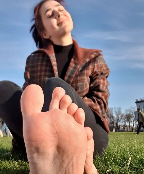 sasha s little feet pornstar xxx image