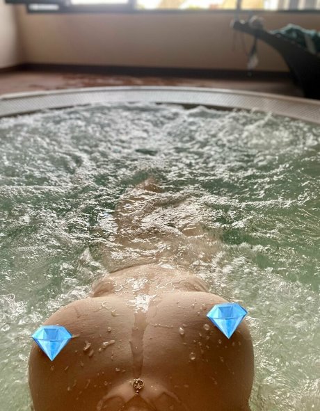 droposunshine free pornographic model img