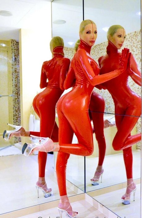 latexlolaxo porn actress archive