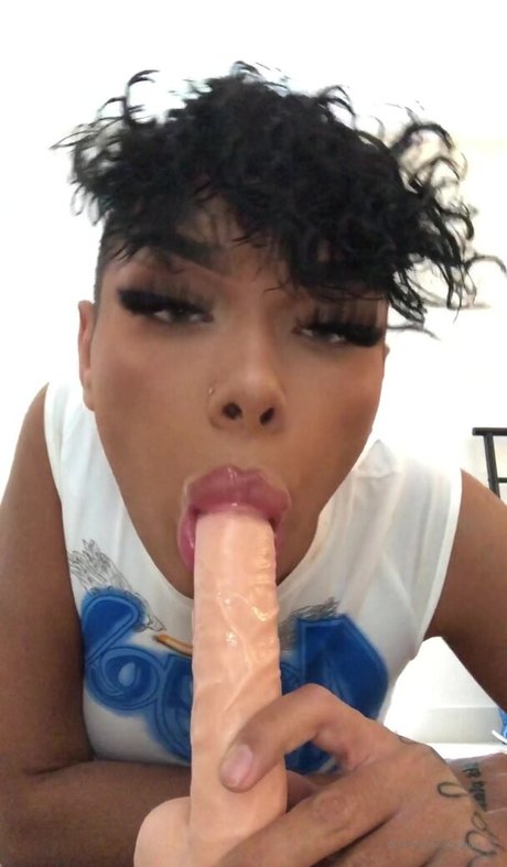 Angel Jules X pornstar sex img